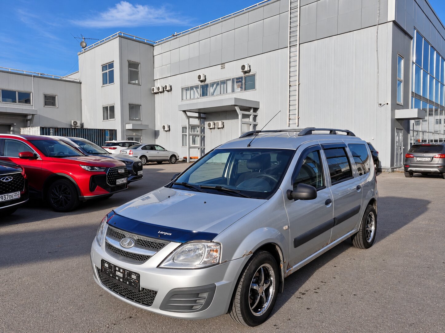 Lada (Ваз) Largus 1.6 MT (84 л.с.), 2013 — купить в Нижнем Новгороде