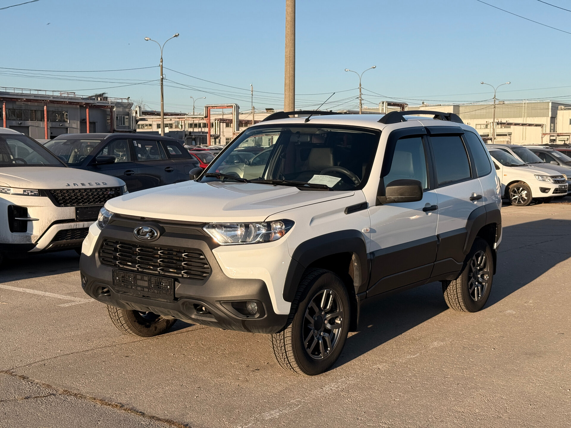 Lada (Ваз) Niva Travel 1.7 MT (80 л.с.) 4WD, 2023 — купить в Нижнем Новгороде