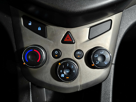 Chevrolet Aveo 1.6 MT (115 л.с.), 2012 Chevrolet Aveo 1.6 MT (115 л.с.), 2012 — купить в Нижнем Новгороде