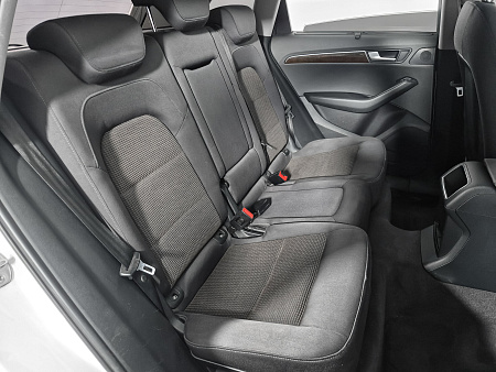 Audi Q5 2.0 AMT (211 л.с.) 4WD, 2009 Audi Q5 2.0 AMT (211 л.с.) 4WD, 2009 — купить в Нижнем Новгороде