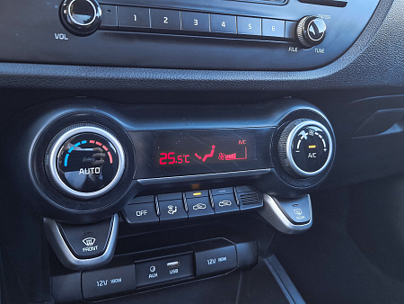Kia Rio 1.6 AT (123 л.с.), 2020 — купить в Нижнем Новгороде