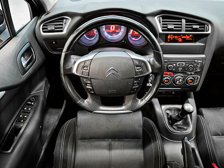 Citroen C4 1.6 MT (120 л.с.), 2011 — купить в Нижнем Новгороде