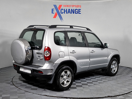 Chevrolet Niva 1.7 MT (80 л.с.) 4WD, 2012 Chevrolet Niva 1.7 MT (80 л.с.) 4WD, 2012 — купить в Нижнем Новгороде