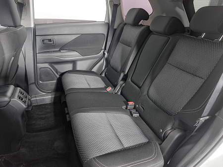 Mitsubishi Outlander 2.0 CVT (146 л.с.) 4WD, 2019 — купить в Нижнем Новгороде
