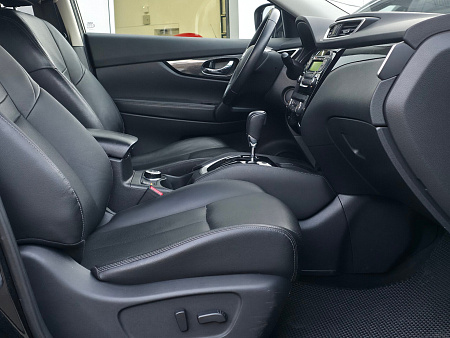 Nissan X-Trail 2.0 CVT (144 л.с.) 4WD, 2015 — купить в Нижнем Новгороде