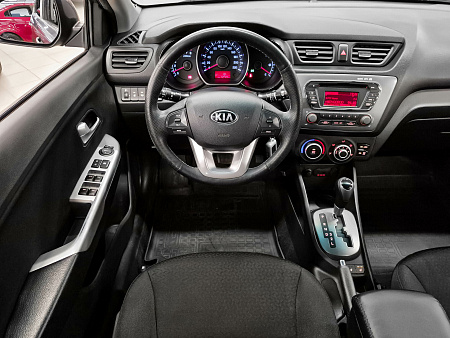 Kia Rio 4-speed 1.6 AT (123 л.с.), 2014 Kia Rio 4-speed 1.6 AT (123 л.с.), 2014 — купить в Нижнем Новгороде