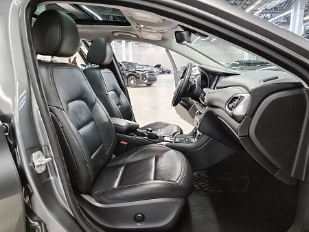 Infiniti QX30 2.0 AMT (211 л.с.), 2017 Infiniti QX30 2.0 AMT (211 л.с.), 2017 — купить в Нижнем Новгороде