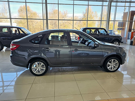 Lada (Ваз) Granta 1.6 MT (90 л.с.), 2026 — купить в Нижнем Новгороде