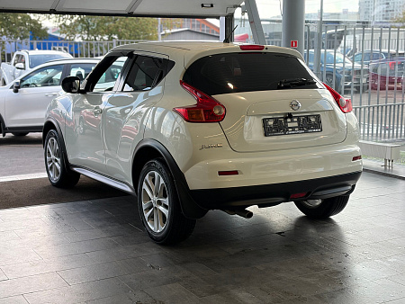 Nissan Juke 1.6 CVT (117 л.с.), 2014 — купить в Нижнем Новгороде