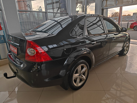 Ford Focus 1.6 AT (100 л.с.), 2010 Ford Focus 1.6 AT (100 л.с.), 2010 — купить в Нижнем Новгороде