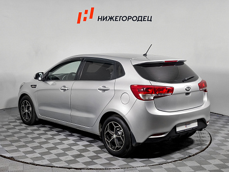 Kia Rio 1.6 AT (123 л.с.), 2015 Kia Rio 1.6 AT (123 л.с.), 2015 — купить в Нижнем Новгороде