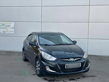 Hyundai Solaris 1.4 MT (107 л.с.), 2011 Hyundai Solaris 1.4 MT (107 л.с.), 2011 — купить в Нижнем Новгороде