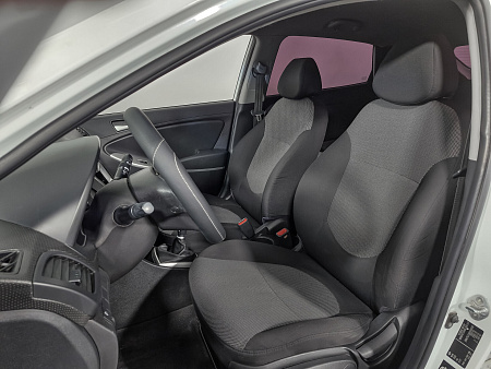 Hyundai Solaris 1.4 MT (107 л.с.), 2013 Hyundai Solaris 1.4 MT (107 л.с.), 2013 — купить в Нижнем Новгороде
