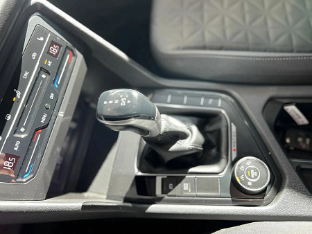 Volkswagen Tiguan 2.0 AMT (180 л.с.) 4WD, 2021 Volkswagen Tiguan 2.0 AMT (180 л.с.) 4WD, 2021 — купить в Нижнем Новгороде