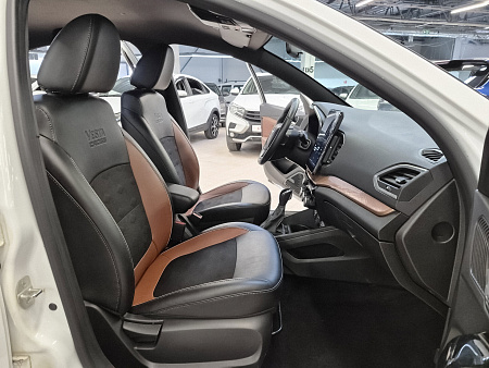 Lada (Ваз) Vesta Cross 1.8 CVT (122 л.с.), 2024 — купить в Нижнем Новгороде