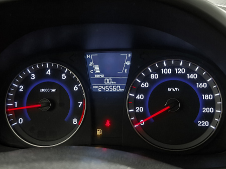 Hyundai Solaris 1.4 MT (107 л.с.), 2012 Hyundai Solaris 1.4 MT (107 л.с.), 2012 — купить в Нижнем Новгороде