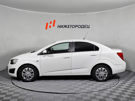 Chevrolet Aveo 1.6 AT (115 л.с.), 2013 Chevrolet Aveo 1.6 AT (115 л.с.), 2013 — купить в Нижнем Новгороде