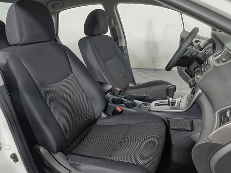 Nissan Sentra 1.6 CVT (117 л.с.), 2015 Nissan Sentra 1.6 CVT (117 л.с.), 2015 — купить в Нижнем Новгороде
