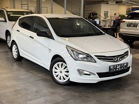 Hyundai Solaris 1.6 AT (123 л.с.), 2015 — купить в Нижнем Новгороде