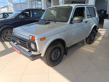 Lada (Ваз) Niva Legend 1.7 MT (83 л.с.) 4WD, 2022 Lada (Ваз) Niva Legend 1.7 MT (83 л.с.) 4WD, 2022 — купить в Нижнем Новгороде