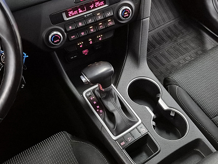Kia Sportage 2.0 AT (150 л.с.), 2021 Kia Sportage 2.0 AT (150 л.с.), 2021 — купить в Нижнем Новгороде