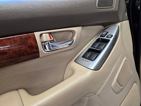 Toyota Land Cruiser Prado 4-speed 4.0 AT (249 л.с.) 4WD, 2007 Toyota Land Cruiser Prado 4-speed 4.0 AT (249 л.с.) 4WD, 2007 — купить в Нижнем Новгороде