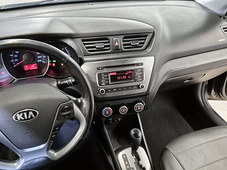 Kia Rio 1.4 AT (107 л.с.), 2017 Kia Rio 1.4 AT (107 л.с.), 2017 — купить в Нижнем Новгороде