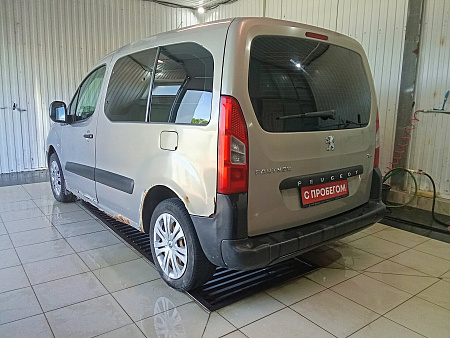 Peugeot Partner 1.6 MT (90 л.с.), 2011 — купить в Нижнем Новгороде