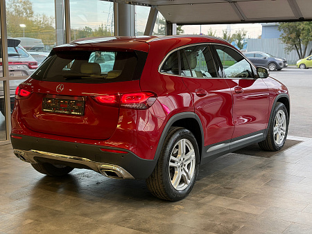 Mercedes-Benz GLA 200 1.3 AMT (150 л.с.), 2020 — купить в Нижнем Новгороде