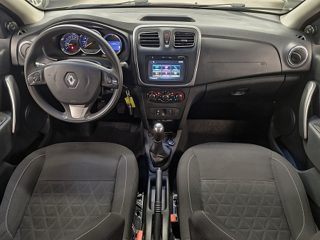 Renault Sandero Stepway 1.6 MT (113 л.с.), 2017 Renault Sandero Stepway 1.6 MT (113 л.с.), 2017 — купить в Нижнем Новгороде