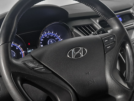 Hyundai Sonata 2.0 AT (150 л.с.), 2011 — купить в Нижнем Новгороде
