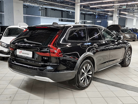Volvo V90 Cross Country 2.0 AT (249 л.с.) 4WD, 2021 — купить в Нижнем Новгороде