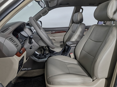 Toyota Land Cruiser Prado 4-speed 4.0 AT (249 л.с.) 4WD, 2005 Toyota Land Cruiser Prado 4-speed 4.0 AT (249 л.с.) 4WD, 2005 — купить в Нижнем Новгороде