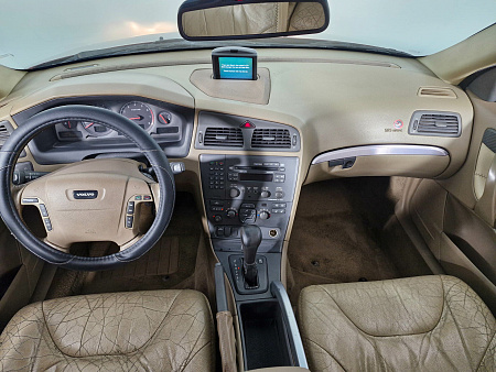 Volvo XC70 2.4 AT (200 л.с.) 4WD, 2001 Volvo XC70 2.4 AT (200 л.с.) 4WD, 2001 — купить в Нижнем Новгороде