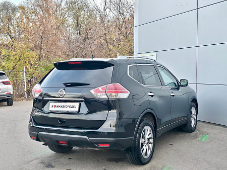 Nissan X-Trail 2.0 CVT (144 л.с.) 4WD, 2015 — купить в Нижнем Новгороде