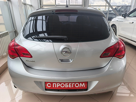 Opel Astra 1.6 MT (115 л.с.), 2010 Opel Astra 1.6 MT (115 л.с.), 2010 — купить в Нижнем Новгороде