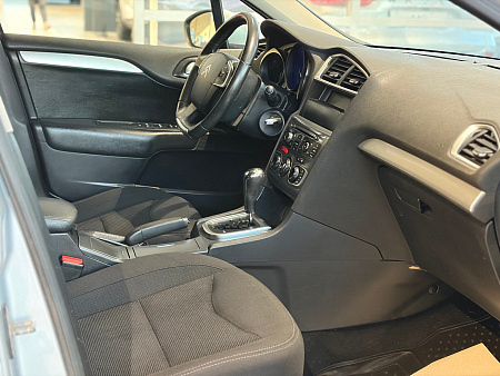Citroen C4 1.6 AT (120 л.с.), 2014 Citroen C4 1.6 AT (120 л.с.), 2014 — купить в Нижнем Новгороде
