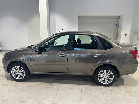 Lada (Ваз) Granta 1.6 MT (90 л.с.), 2026 — купить в Нижнем Новгороде