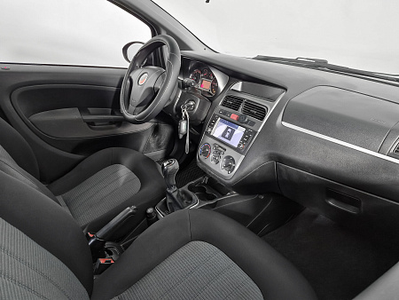 Fiat Linea 1.4 MT (120 л.с.), 2011 — купить в Нижнем Новгороде