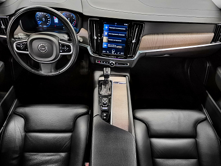 Volvo V90 Cross Country 2.0 AT (249 л.с.) 4WD, 2021 — купить в Нижнем Новгороде
