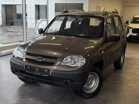 Chevrolet Niva 1.7 MT (80 л.с.) 4WD, 2013 Chevrolet Niva 1.7 MT (80 л.с.) 4WD, 2013 — купить в Нижнем Новгороде