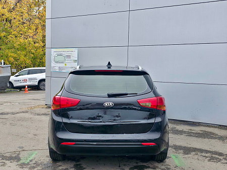 Kia Ceed 1.6 AT (130 л.с.), 2017 Kia Ceed 1.6 AT (130 л.с.), 2017 — купить в Нижнем Новгороде