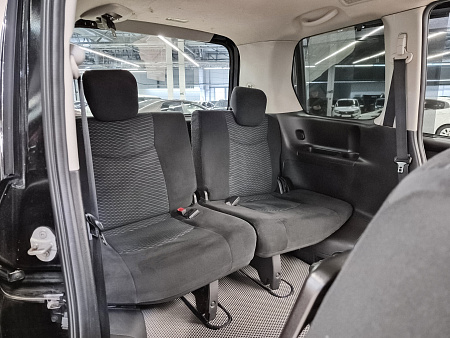 Nissan Serena 2.0hyb CVT (147 л.с.), 2015 Nissan Serena 2.0hyb CVT (147 л.с.), 2015 — купить в Нижнем Новгороде