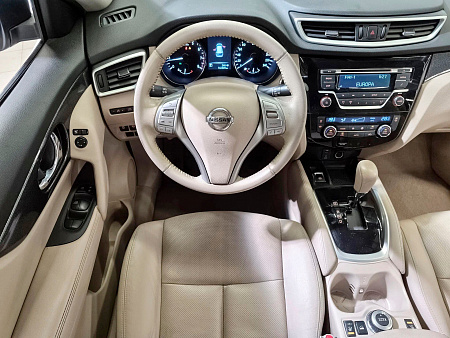 Nissan X-Trail 2.5 CVT (171 л.с.) 4WD, 2016 — купить в Нижнем Новгороде