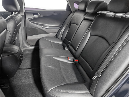 Hyundai Sonata 2.0 AT (150 л.с.), 2011 — купить в Нижнем Новгороде