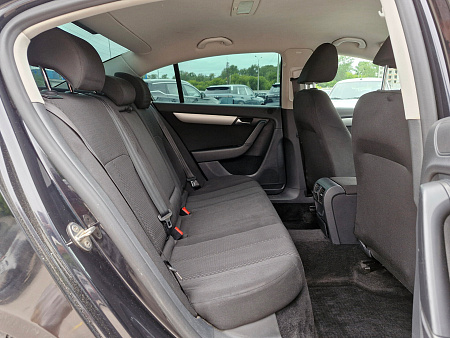 Volkswagen Passat 1.4 MT (122 л.с.), 2011 — купить в Нижнем Новгороде