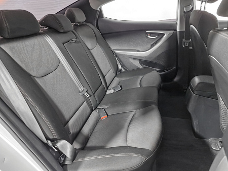 Hyundai Elantra 1.6 MT (132 л.с.), 2015 Hyundai Elantra 1.6 MT (132 л.с.), 2015 — купить в Нижнем Новгороде