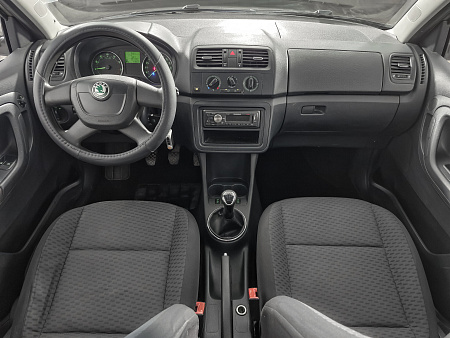 Skoda Fabia 1.2 MT (70 л.с.), 2010 Skoda Fabia 1.2 MT (70 л.с.), 2010 — купить в Нижнем Новгороде