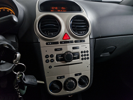 Opel Corsa 1.4 MT (90 л.с.), 2007 — купить в Нижнем Новгороде