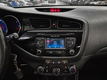 Kia Ceed 1.6 AT (129 л.с.), 2014 — купить в Нижнем Новгороде
